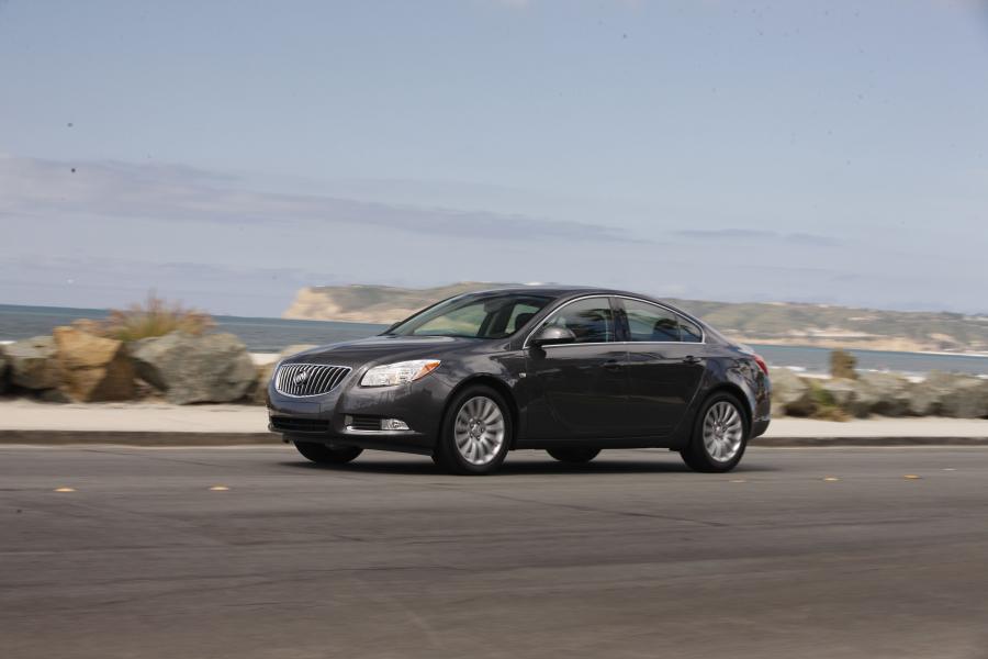  Buick Regal 2011 года  (фото 52 из 77)